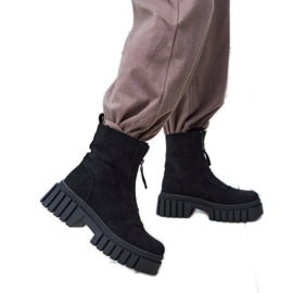 Fekete szigetelt bokacsizma Azzurra cipzárral