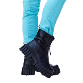 Fekete szigetelt csizma Francavilla cipzárral