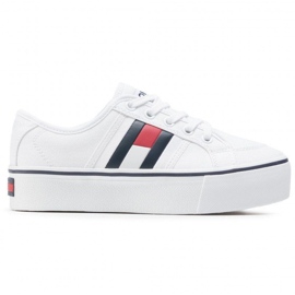 Tommy Hilfiger Tommy Jeans lapos zászlós tornacipő EN0EN00944-YBR fehér