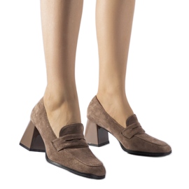 Barna pumpák patent Mill sarokkal Barna pumpák patent Mill sarokkal