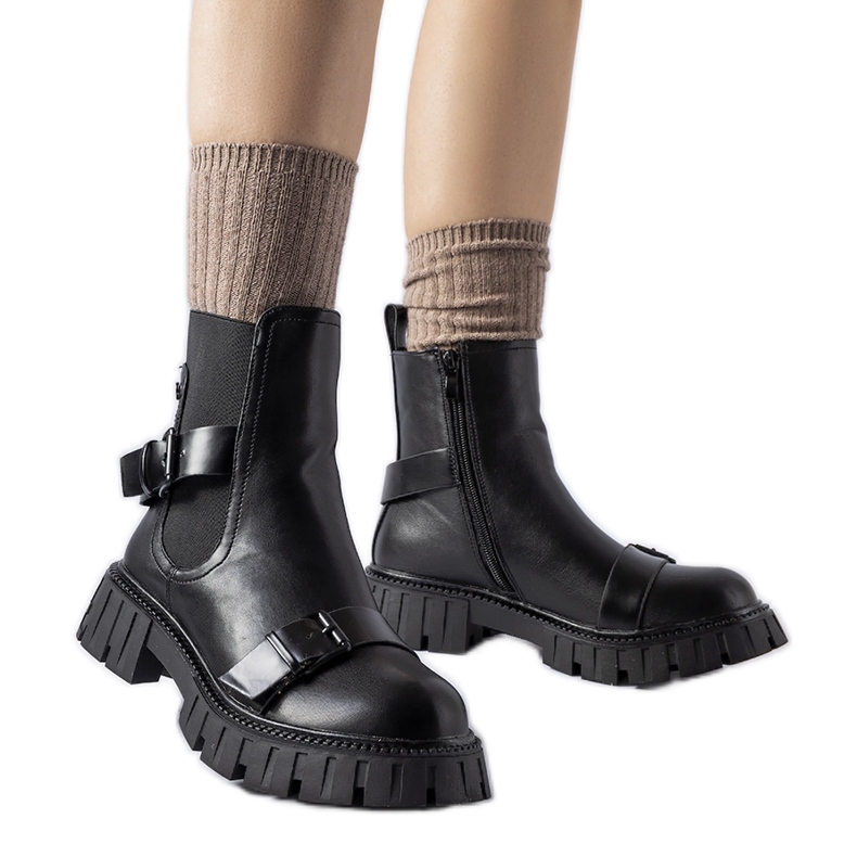 Fekete bokacsizma masszív Fontane talppal