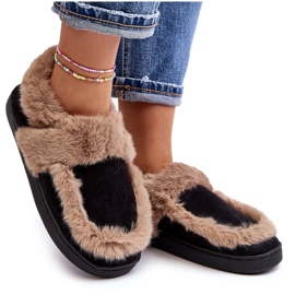 Női papucs szőrmével Black Sailey fekete