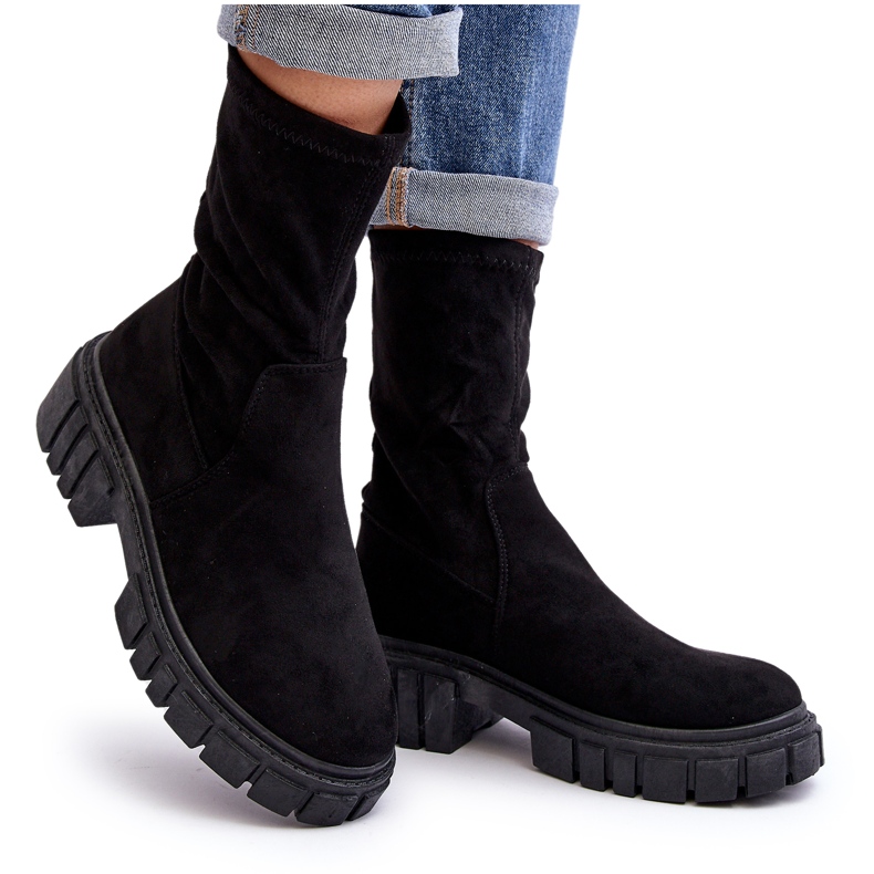 Munkáscsizma lapos sarkú, fekete Divella