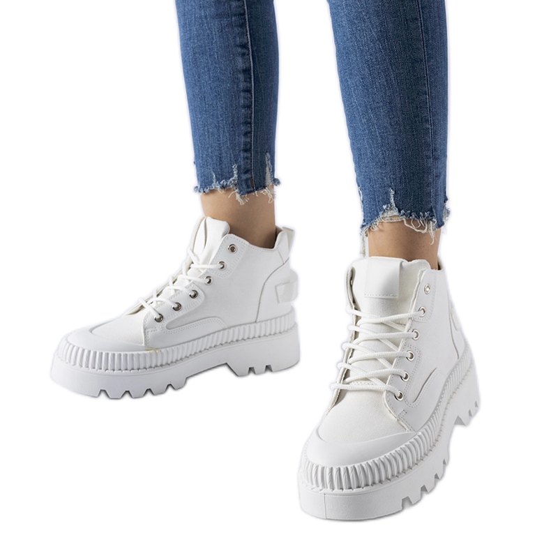 Inna Fehér tornacipő magas platformon Grotta