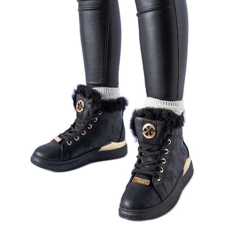 Fekete szigetelt Pielungo magas tornacipő