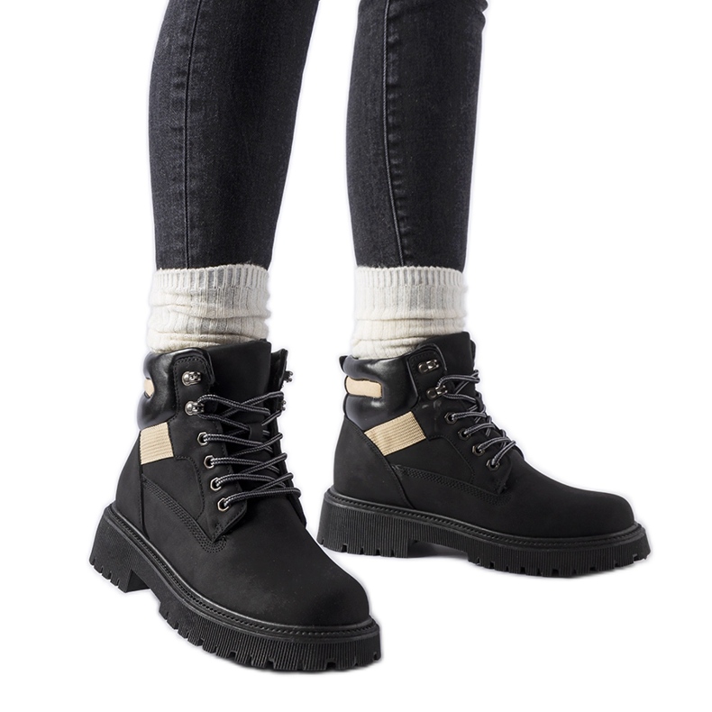 Fekete szigetelt Bloomfield csizma