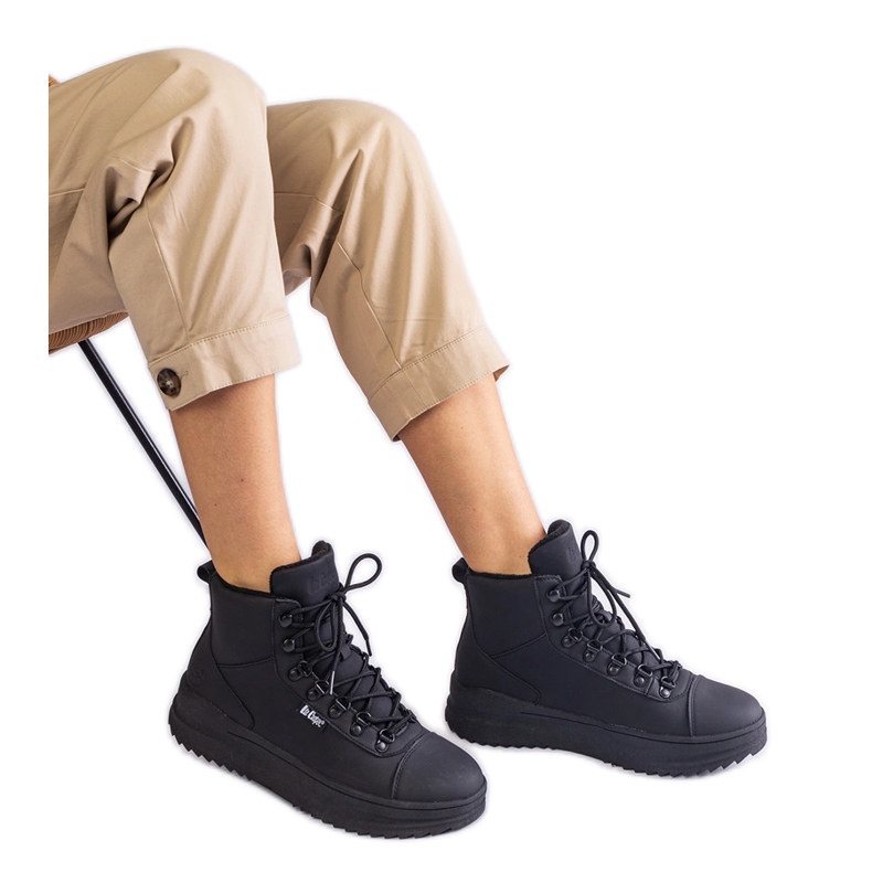 Fekete meleg csizma Lee Cooper LCJ-23-31-3028L