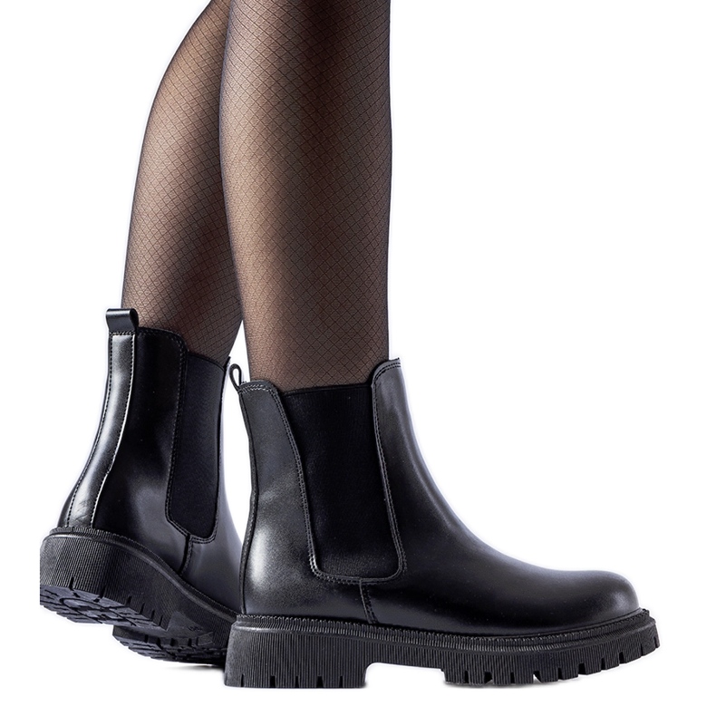 Fekete szigetelt, klasszikus felbújós bokacsizma a Noas-tól