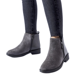 Szürke bokacsizma kombinált anyagokból Sees Szürke bokacsizma kombinált anyagokból Sees