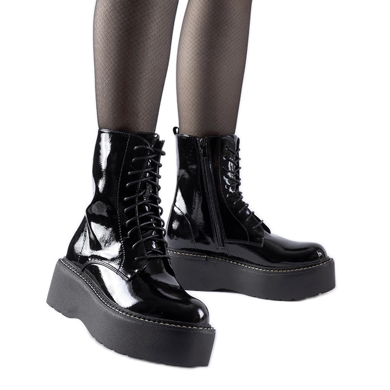 Fekete szabadalmi munkások a Leos platformon