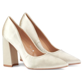 Szatén bézs színű pumpák, női arany magassarkú cipők