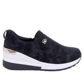 Hense fekete ék alakú cipő