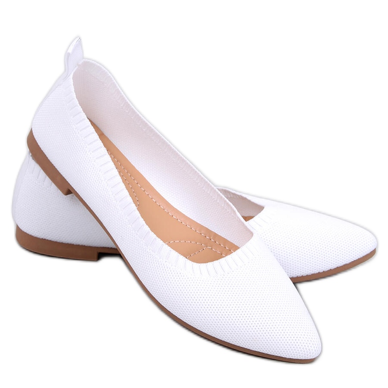 Kreiss White áttört balettlakások fehér