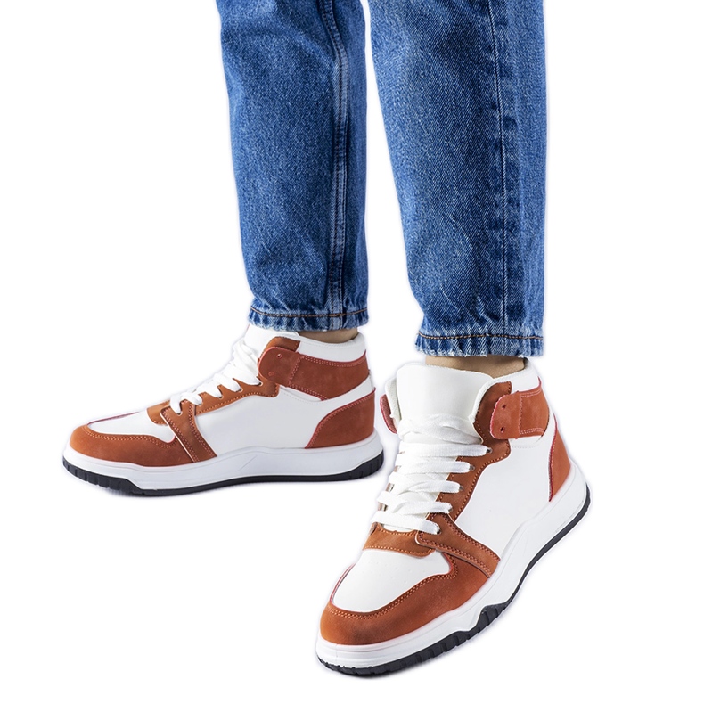 Elizabeth fehér és barna magasszárú tornacipője