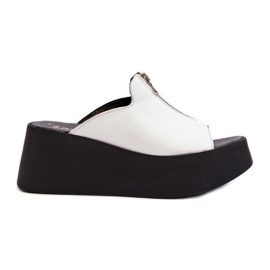 Zazoo 2916 női papucs masszív platformon, cipzárral, fehér