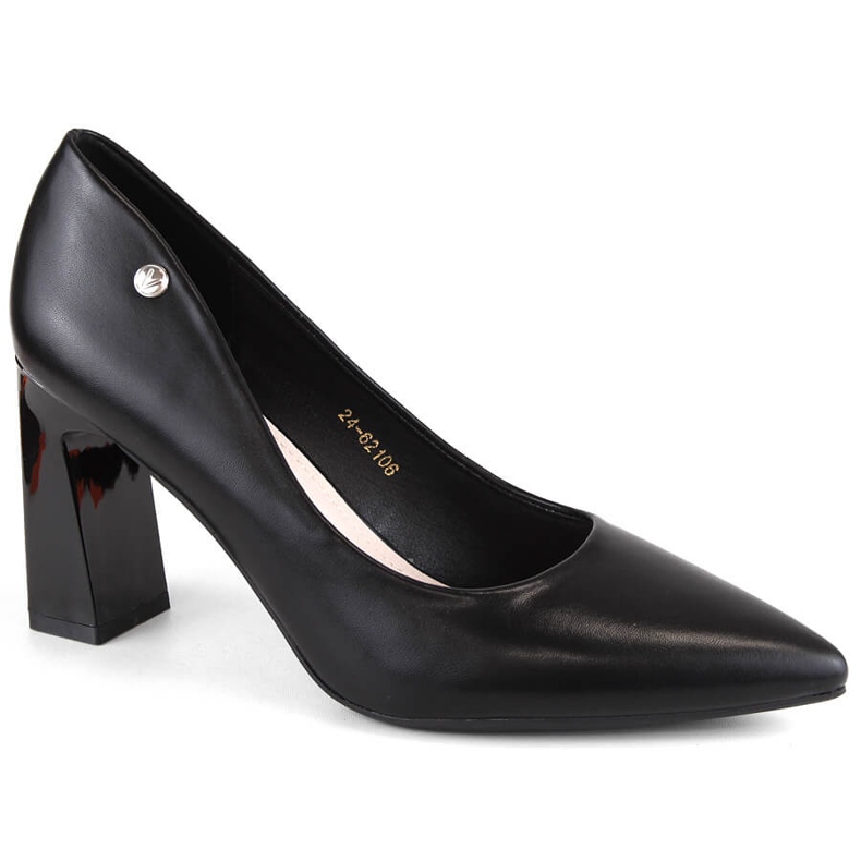 Díszsarkú női pumpák, fekete, Vinceza 62106