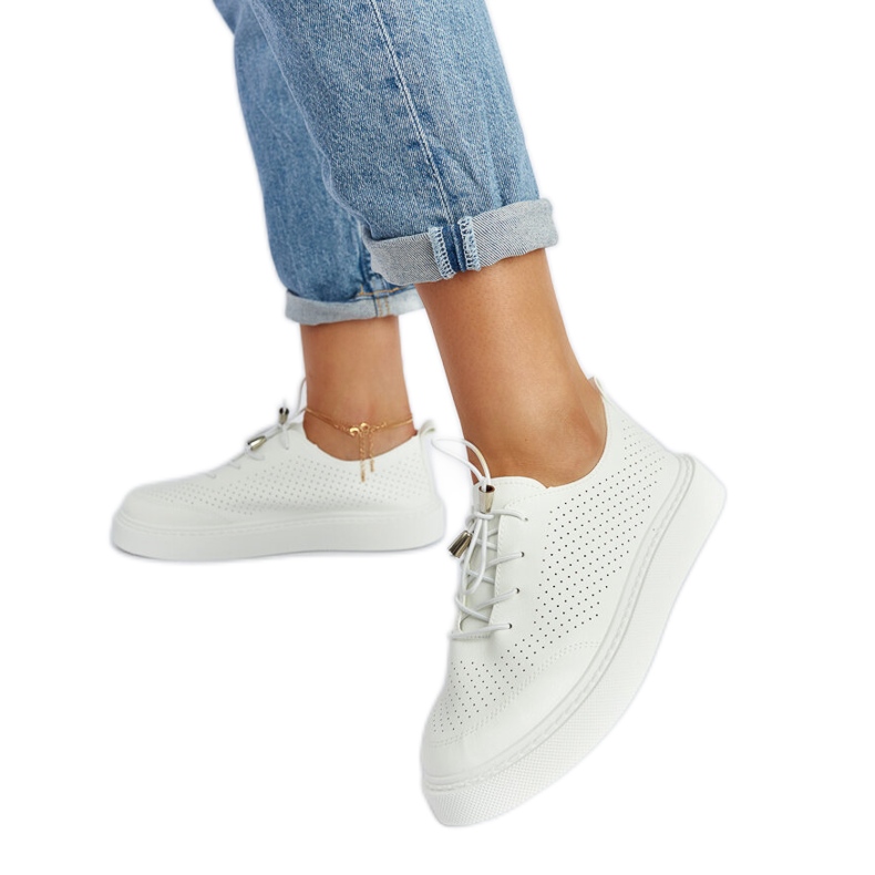 Laytonville fehér perforált tornacipő