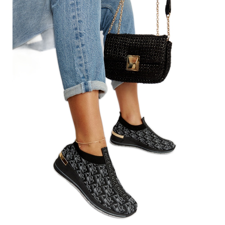 Fekete és szürke Slip On Tartano cipő