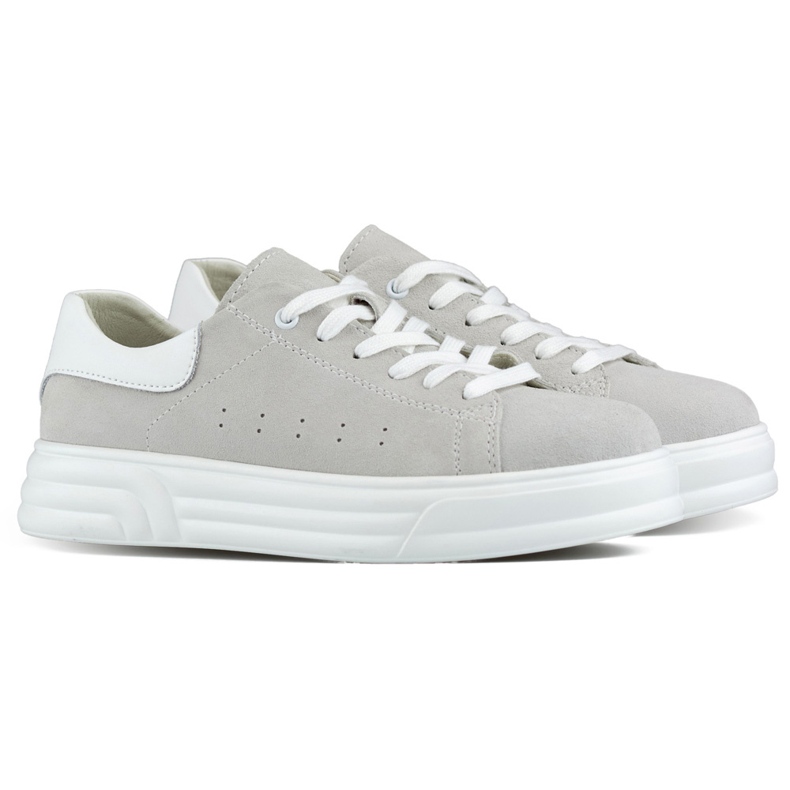 Női bőr cipő lapos talppal, szürke