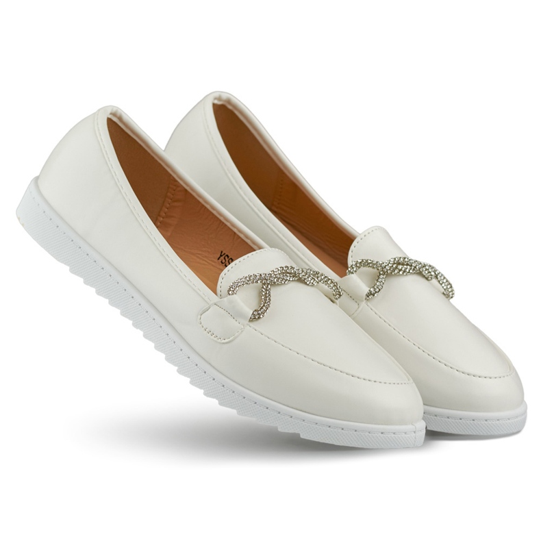 Kényelmes fehér női mokaszin strasszokkal