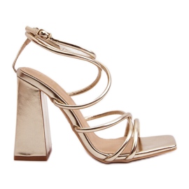 Divatos Josette arany magassarkú szandál aranysárga Divatos Josette arany magassarkú szandál aranysárga