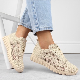 Női bézs színű csipke sportcipő T.Sokolski 1982 Női bézs színű csipke sportcipő T.Sokolski 1982