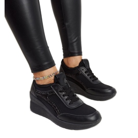 Fekete Hermina wedge tornacipő Fekete Hermina wedge tornacipő