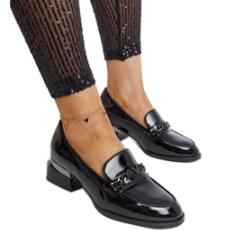 Vinceza fekete lakkbőr cipő