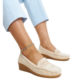 Világos bézs velúr ékelt naplopók a Sakenától Világos bézs velúr ékelt naplopók a Sakenától