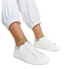 Fehér Ariam platform tornacipő