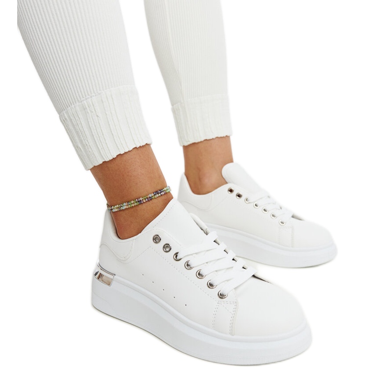 Fehér Meriana sportcipő