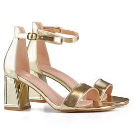 Arany színű női magassarkú szandál boka rögzítéssel aranysárga