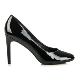 Comer Lakkozott csapok fekete