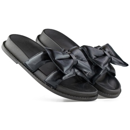 Fekete női papucs masnival, ökobőrből