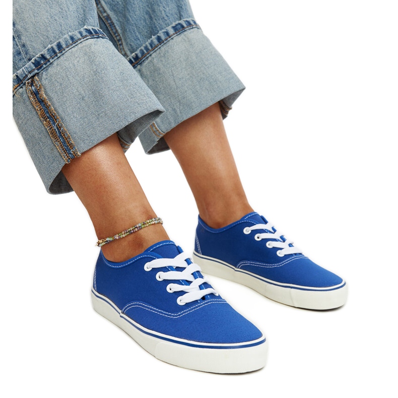 Kék klasszikus Erla tornacipő