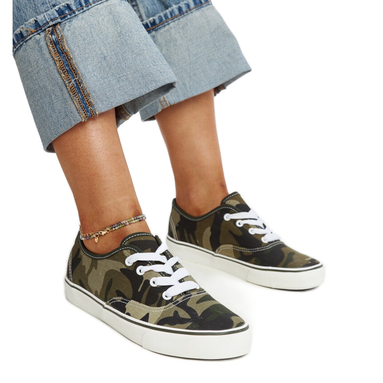 Erla zöld katonai tornacipő