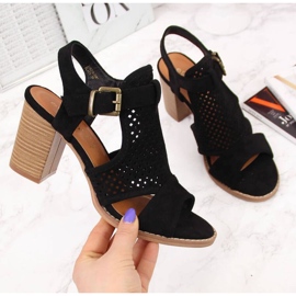 EVento szandál magassarkún W EVE272A fekete EVento szandál magassarkún W EVE272A fekete