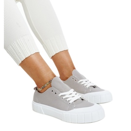 Szürke szövet tornacipő Eduardtól Szürke szövet tornacipő Eduardtól