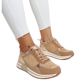 Barna tornacipő a Kerttu platformon