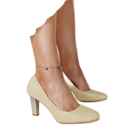 Arany fényes pumpák Antibies bőr talpbetéttel aranysárga Arany fényes pumpák Antibies bőr talpbetéttel aranysárga