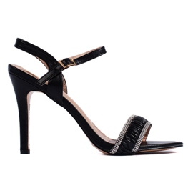 Fekete elegáns női magas sarkú szandál