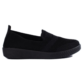 Fekete slip-on tornacipő Fekete slip-on tornacipő