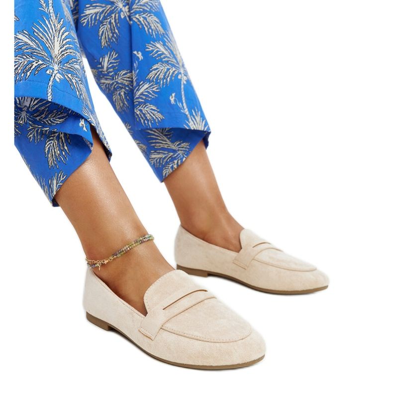 Világos bézs mokaszinok Hennie öko-velúrból