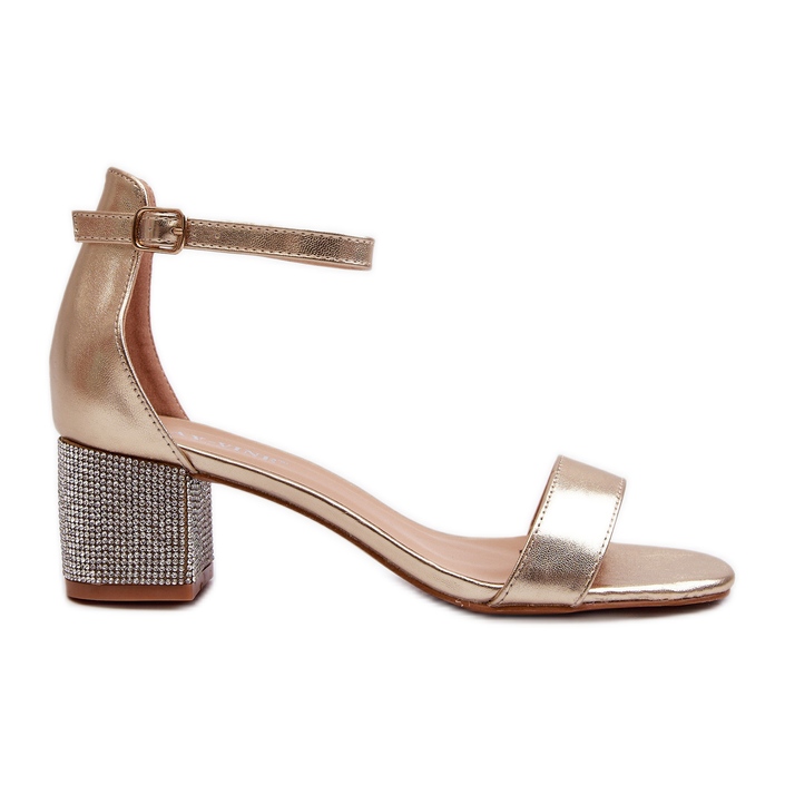 Eco bőrből készült női szandál, díszített magassarkúval, arany Wiatalia aranysárga