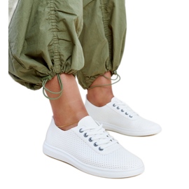 Fehér Katinka tornacipő