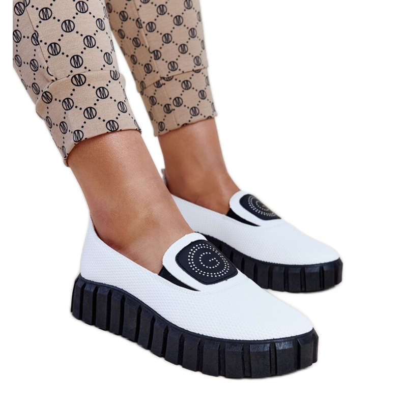 Fehér cipő masszív Teska talppal