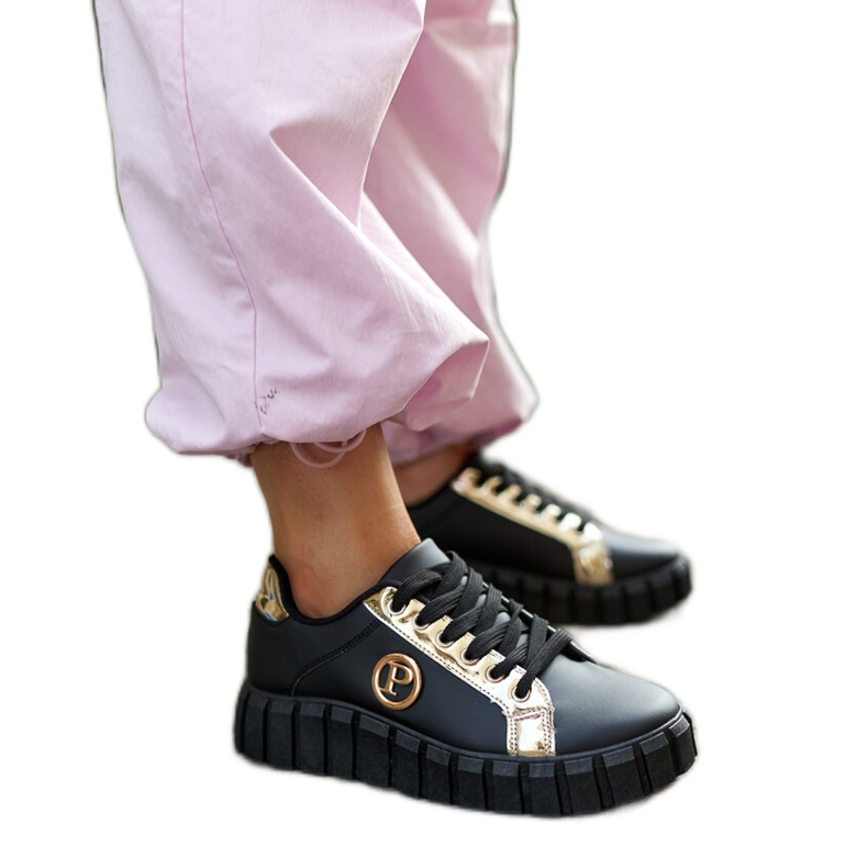 Fekete-arany tornacipő masszív Bionda talppal