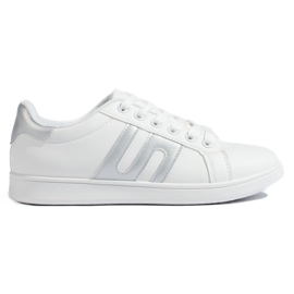 Fehér és ezüst színű női tornacipő