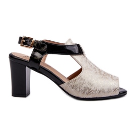 Jezzi Női magassarkú szandál Eco bőrből, aranyból és fekete Queenmarie anyagból aranysárga Jezzi Női magassarkú szandál Eco bőrből, aranyból és fekete Queenmarie anyagból aranysárga