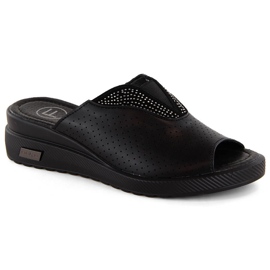 Fekete bőr női ékszandál Filippo DK6146 Fekete bőr női ékszandál Filippo DK6146